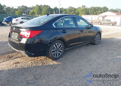 2018 Subaru Legacy 2.5I Premium из США, поврежденный, VIN 4S3BNAH62J3035258